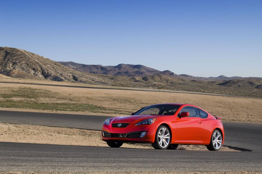  Hyundai Genesis Coupe 2010 года  (фото 281 из 300)
